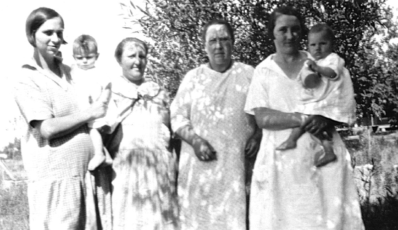 1927-07-generations.jpg